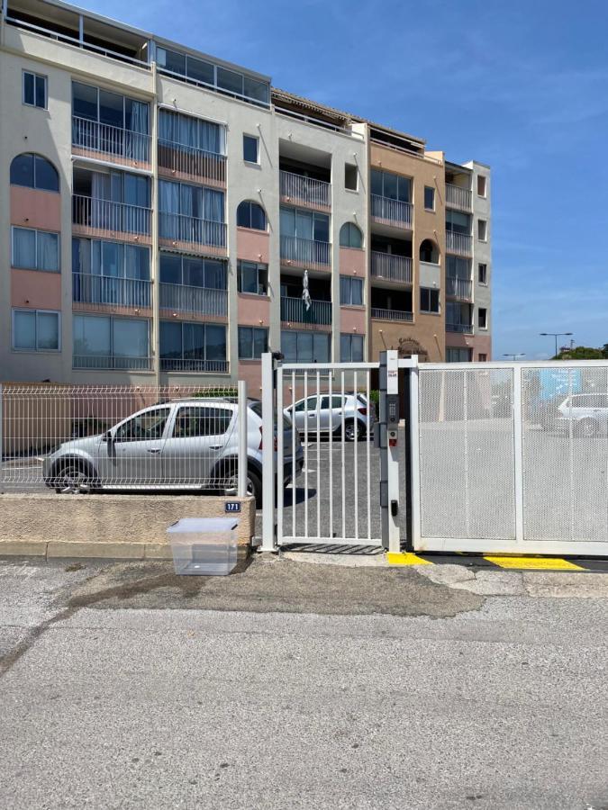 Petit T2 Proche De La Plage Sete Exterior photo